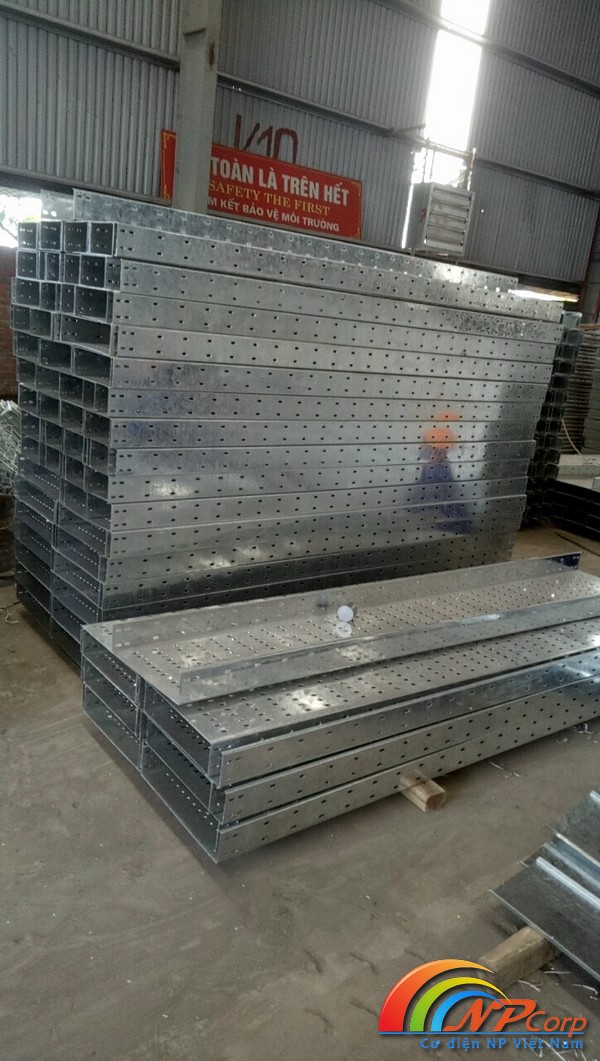 Khay mạ kẽm nhúng nóng Khay mạ kẽm nhúng nóng