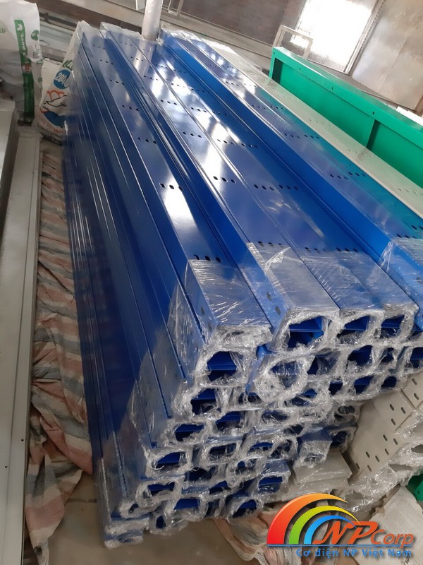 Máng cáp 100x50 sơn tĩnh điện Máng cáp 100x50 sơn tĩnh điện